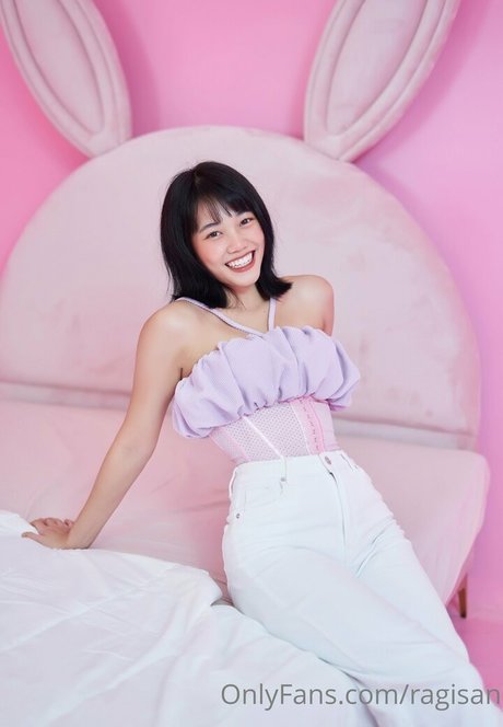 ragisan actrice sexy images