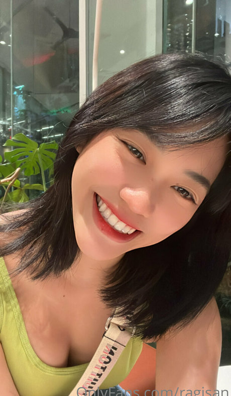 ragisan modelo libre fotos