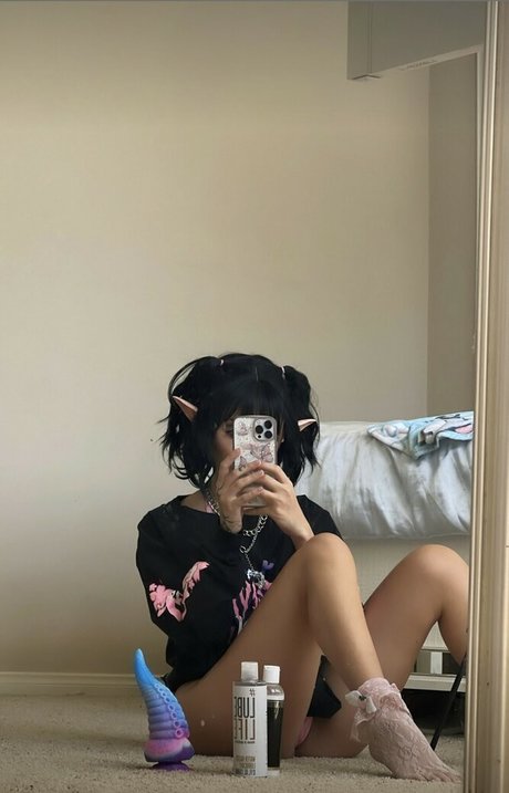 Indicabae modèle nu images