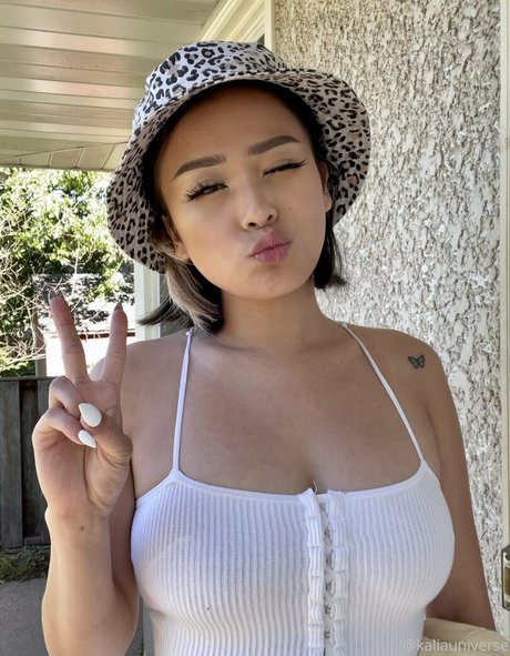 kaliauniverse actrice de nus collection