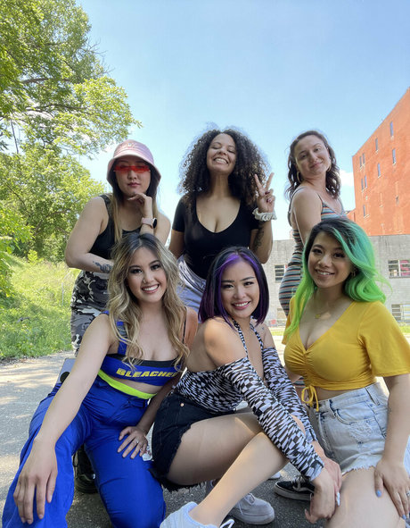 kaliauniverse actrice libre galerie