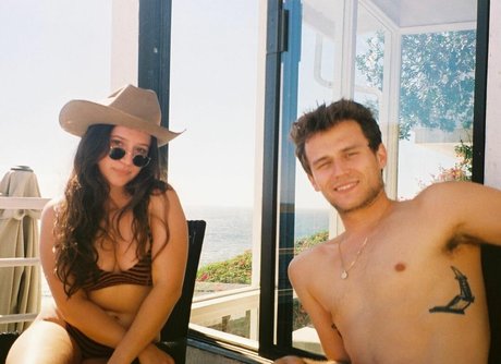 Gideon Adlon model sex pic