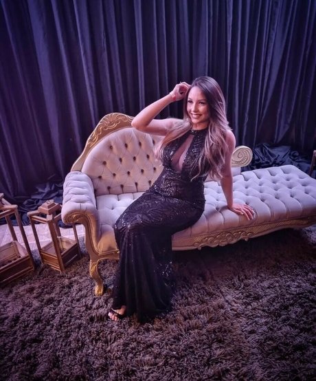 Marcelly Mello jolie étoile collection