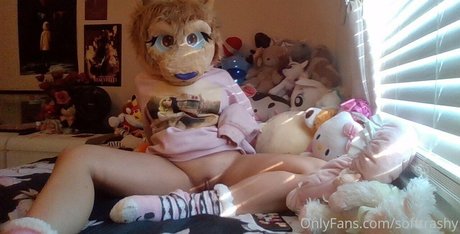 softtrashy model adult photos