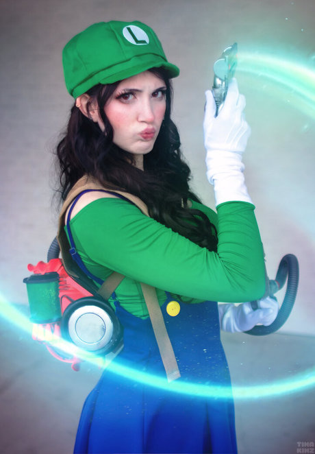 Tina Kinz actriz exclusiva imagen