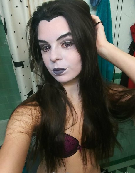 starkzzzilla nude actress images