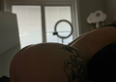 AKrCos actrice hd photo