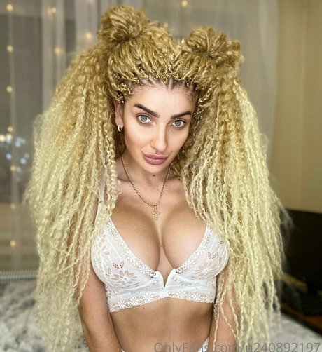 veroblondy star du porno de haute qualité des photos