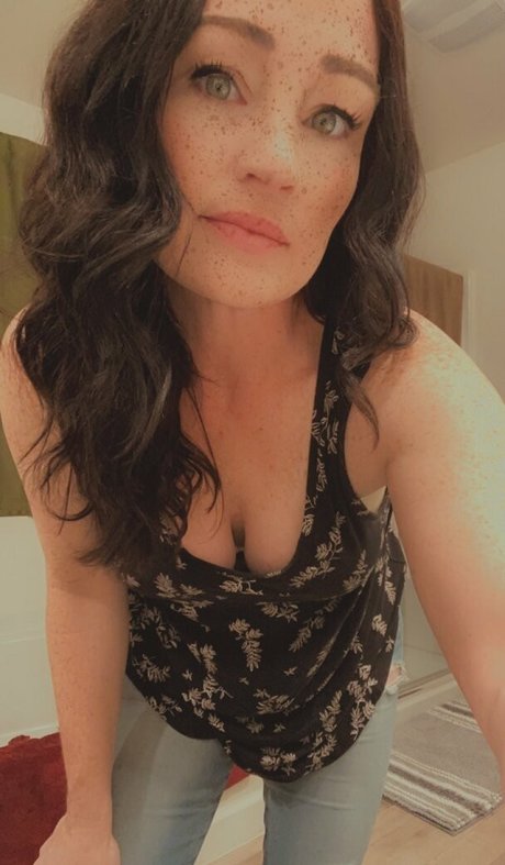 Rachierach429 actrice de sexe img