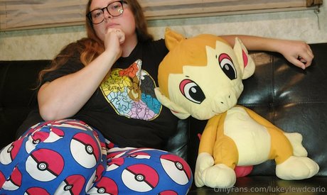 lukeylewdcario modelo superior imagen