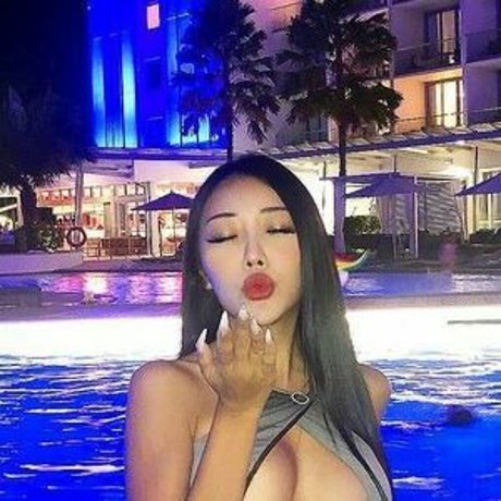 Stephanie Choi pornstar exclusive photos