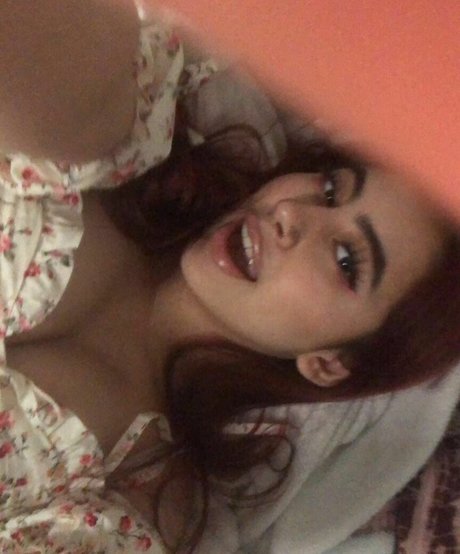 Sisterbryana top actress img