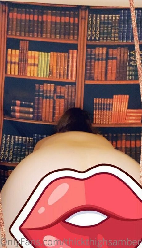 thickthighsambereyes pornstar top pic