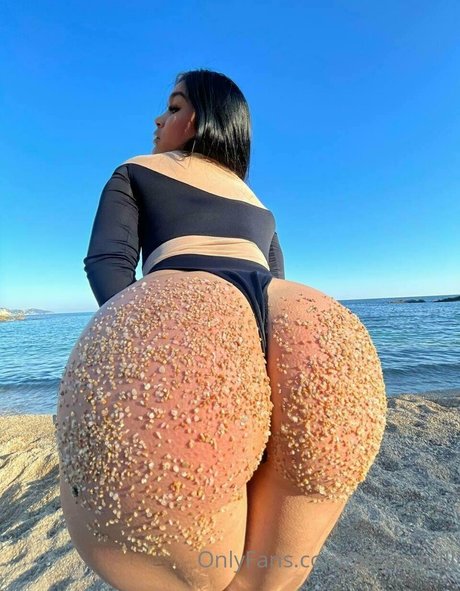alexisdolll adult star images