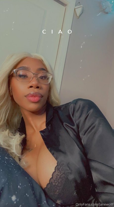 womanflo modelo hd galerías