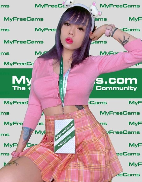 KorpseKitten modèle exclusif images