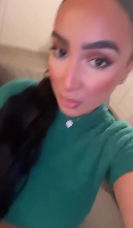 Omaima Benamre pornstar art galleries