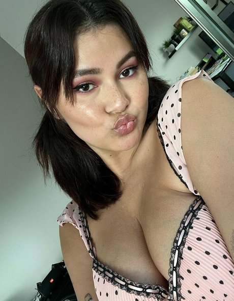 spiralingxlonely estrella porno xxx foto