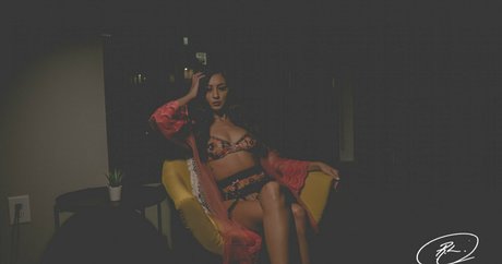 Lil Asian Princess bonita actriz galería