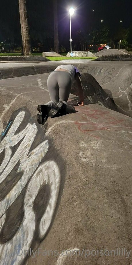 poisonlilly Miniature