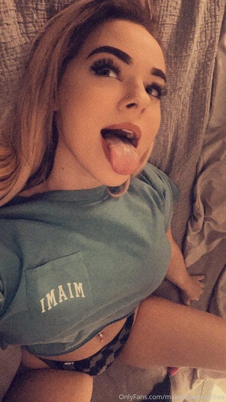 makaylaweaverfree model erotic img