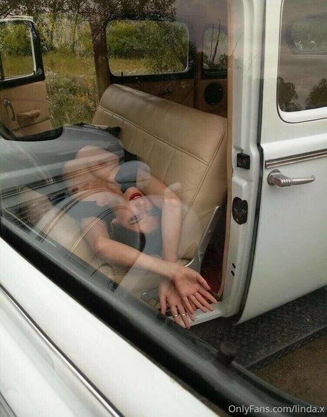 Linda x Imagen de perfil