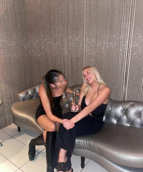 Holly Youpa actriz perfecta archivo