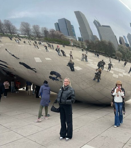 Holly Youpa actrice adulte collection