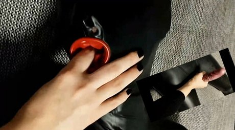 rubberdollruby free actress galleries