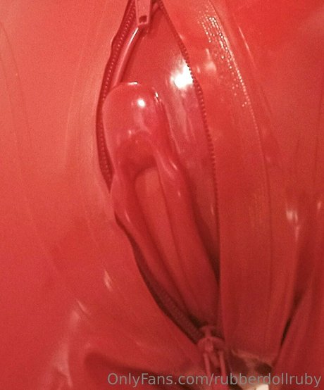 rubberdollruby xxx star pics