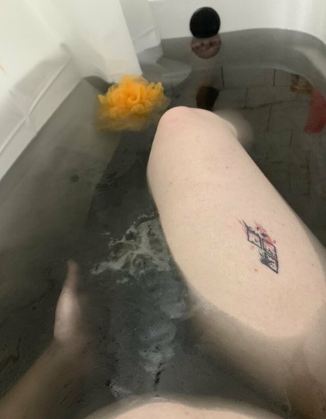 serena king modèle nu des photos