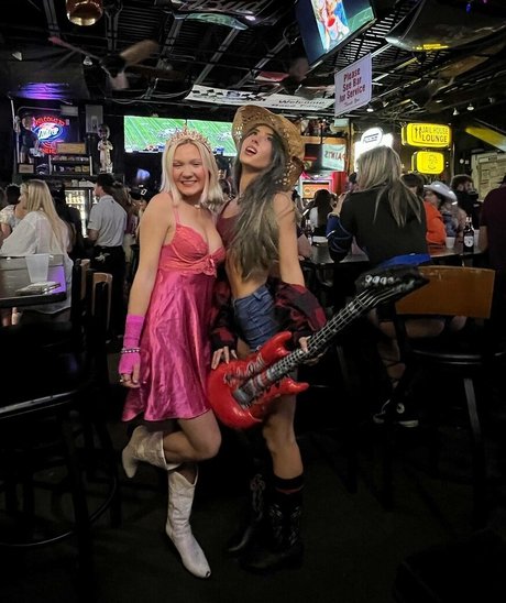 Julia Katelyn Ernst pornstar perfect pic