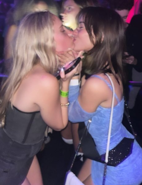 Julia Katelyn Ernst estrella pornografica galería