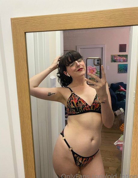 old lotion bonita modelo imagen