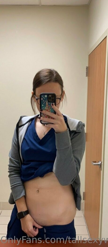 tallsexywife pretty actress gallery