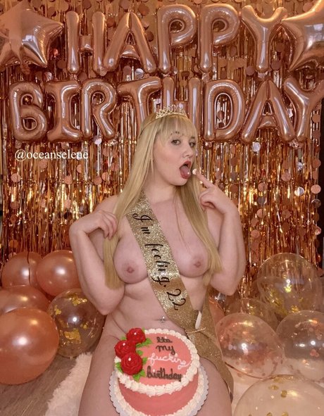 thatkinkything belle actrice images