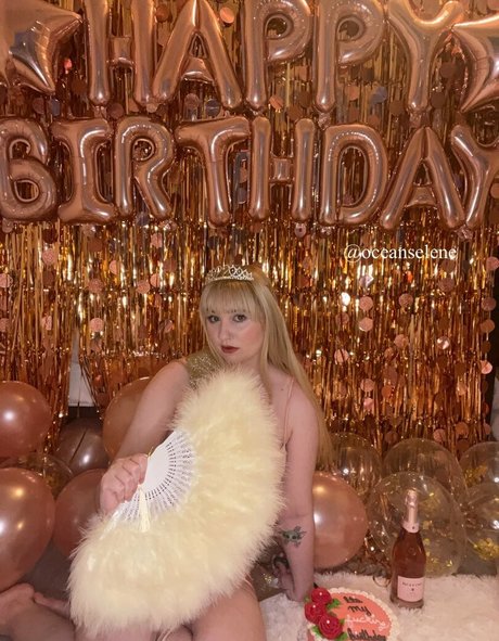 thatkinkything estrella porno erótica galería