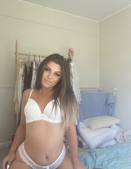 clitriinee2 actrice adulte galeries