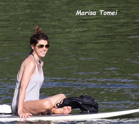Marisa Tomei sexy actress images