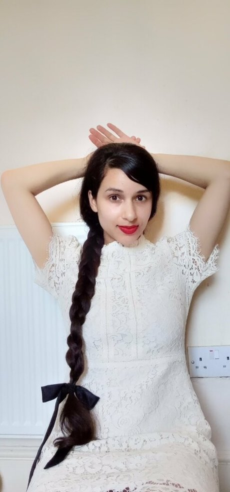 mirabellaestella modelo xxx foto