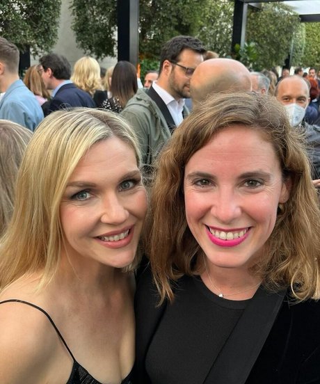 Rhea Seehorn high quality actress picture