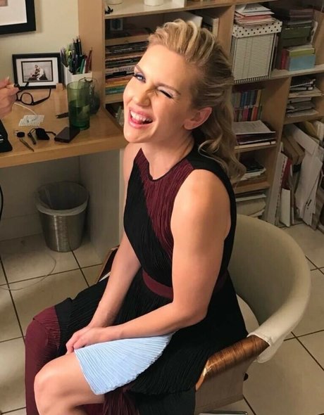 Rhea Seehorn pornstar sex galleries