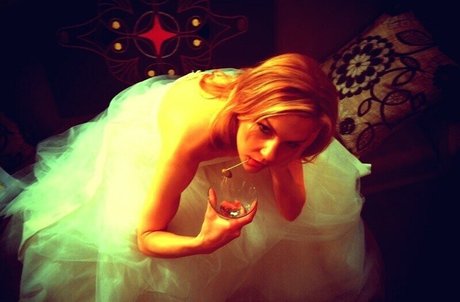 Rhea Seehorn hot pornstar pics