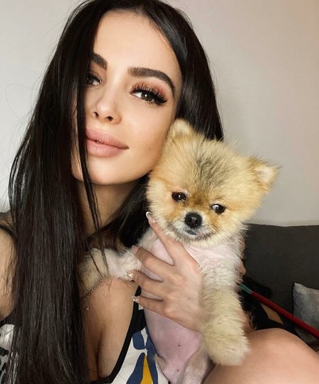 Maya Bulgarien actrice xxx galerie