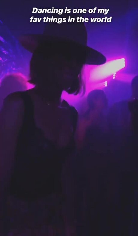 Isabelle Cornish pornstar nice pics