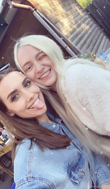 OnlyFans pour filles gothiques xxx haute qualité collection