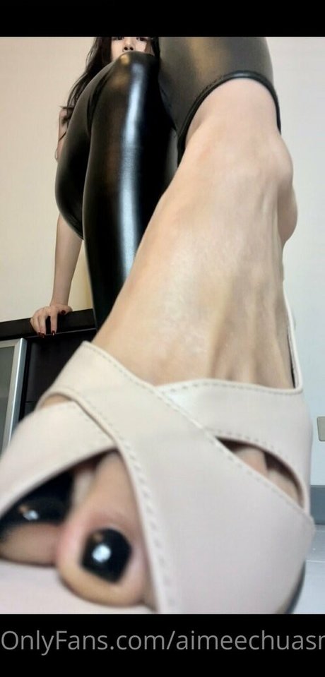 aimeechuasmr modelo sexy archivo