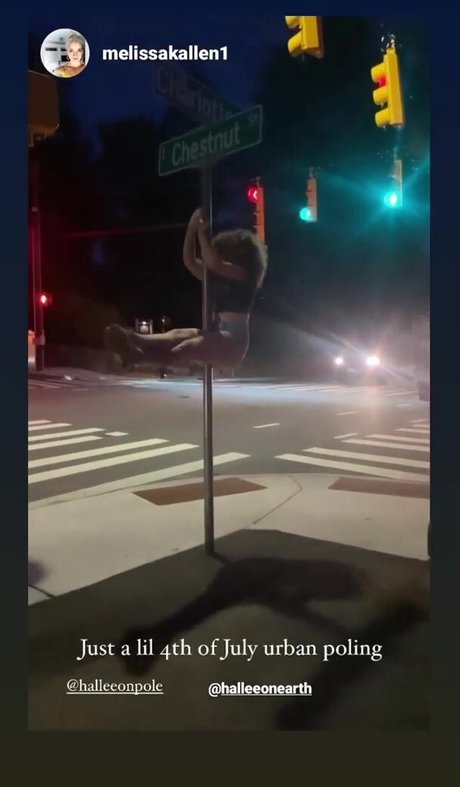 Hallee Hirsh actriz atractiva archivo