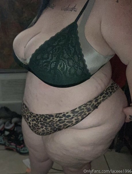 laceee1996 xxx étoile galerie