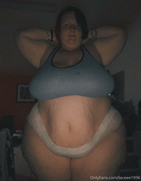 laceee1996 Miniatura